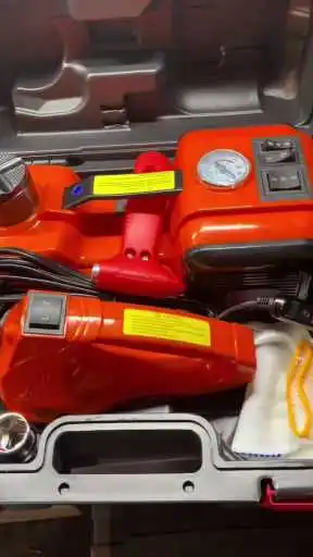 Watch How the VEVOR Electric Car Jack Lifts Vehicles in Minutes with Hydraulic Power, LED Lighting, and a Complete Emergency Tire-Change Kit