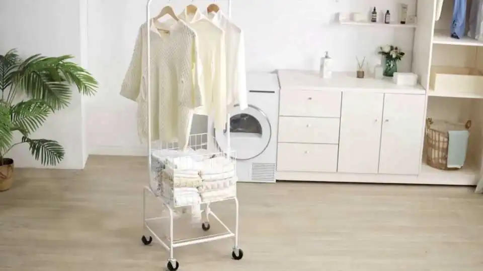 VEVOR Wäschekorb aus Metall auf Rollen – Eine Schritt-für-Schritt-Montageanleitung, Produktmerkmale und vieles mehr