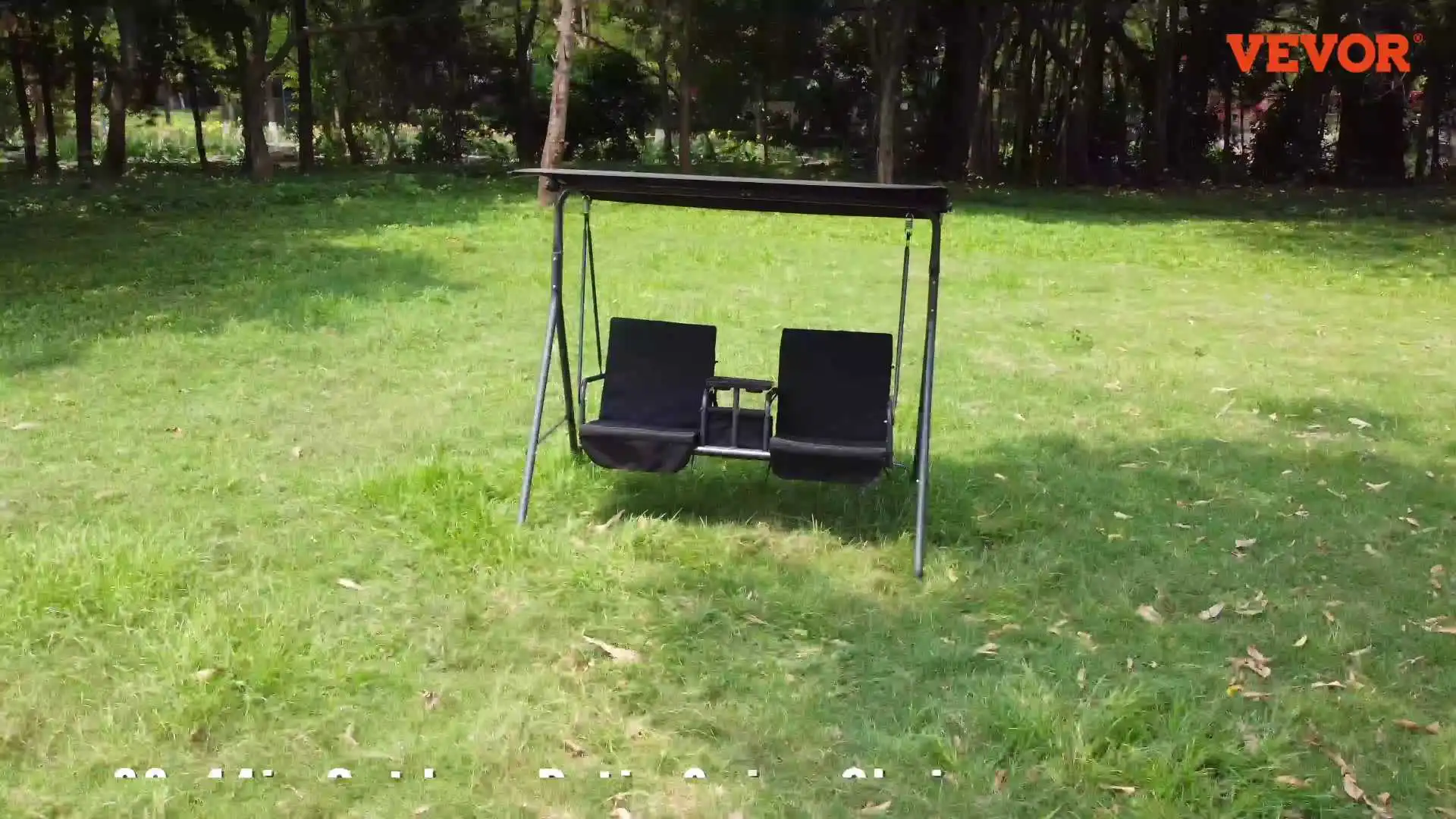 Sehen Sie sich unser Video über Gartenschaukelstühle an, das Komfort, Langlebigkeit und stilvolles Design demonstriert – perfekt für Terrassen, Gärten und entspannte Treffen im Garten.