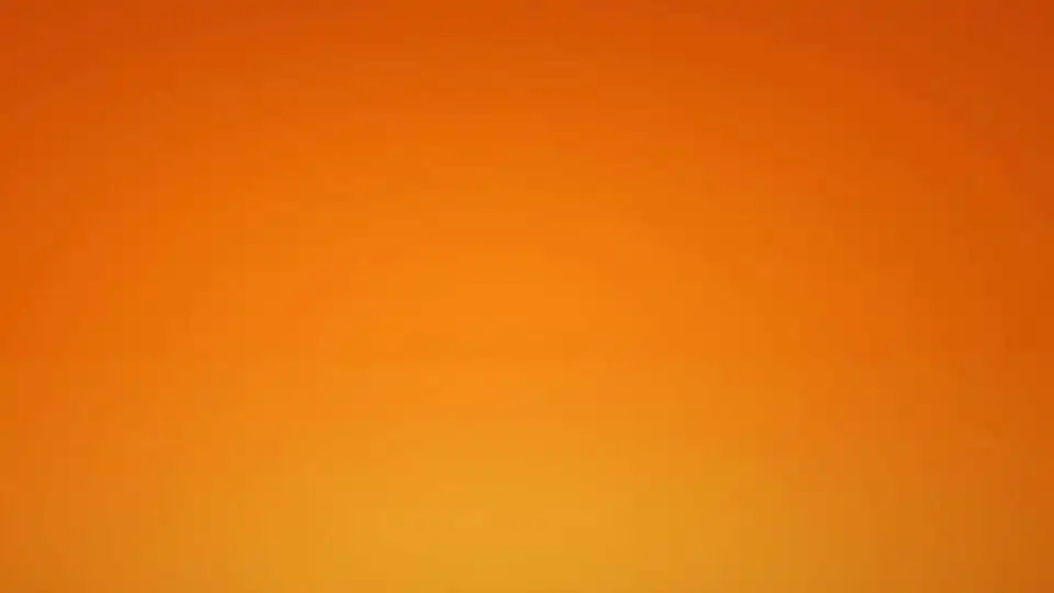 Vídeo demostrativo de un exprimidor eléctrico de cítricos que muestra cómo preparar zumo fresco sin esfuerzo gracias a sus prácticas funciones, su estilo moderno y su diseño fácil de usar.