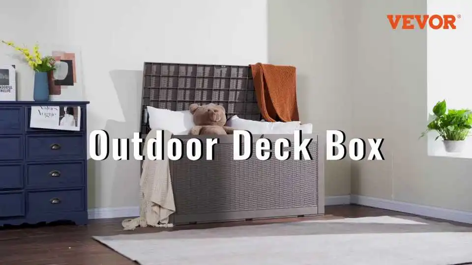 Vea en este video de uso real cómo la caja de herramientas VEVOR Decked Tool Box ofrece almacenamiento duradero e impermeable para herramientas y equipo para exteriores.