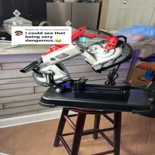 Watch the VEVOR Porter Cable Portable Band Saw Deliver Safe, Precise Metal and Wood Cuts in Real-Use Demonstration