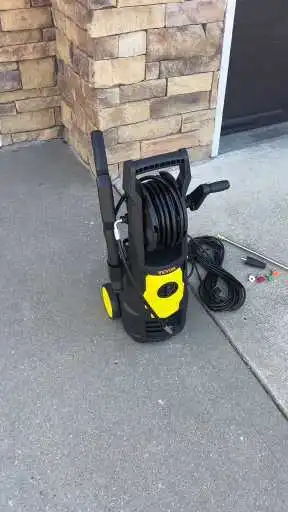See How the VEVOR Electric Power Pressure Washer Cleans with 2000 PSI, 5 Nozzles, and Safety Lock for Cars, Driveways, and Outdoor Spaces