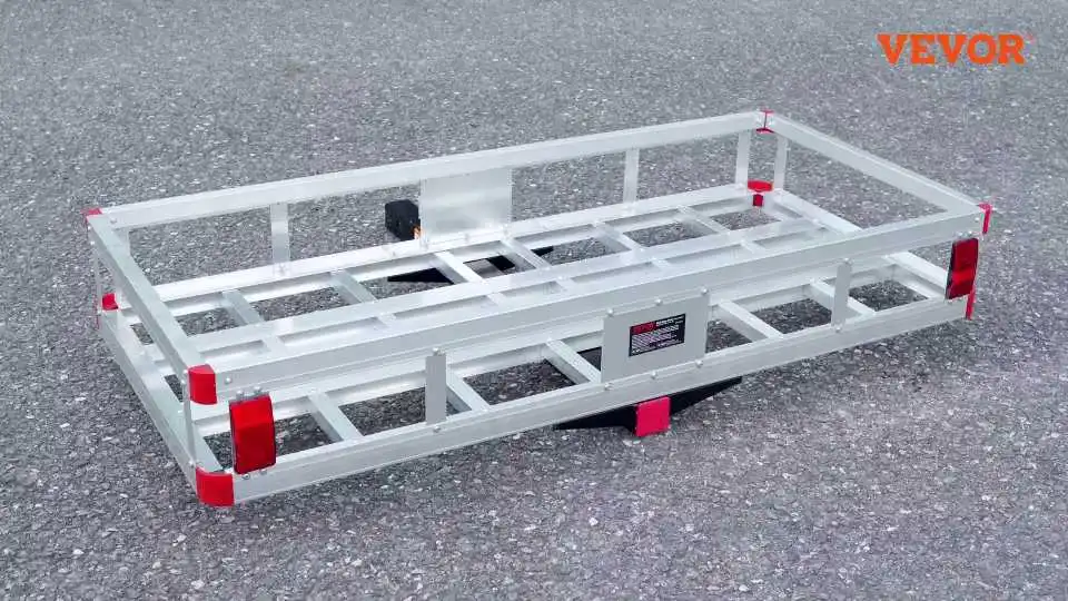 Sehen Sie, wie der VEVOR Aluminium-Gepäckträger für die Anhängerkupplung den Stauraum Ihres Fahrzeugs durch seine hohe Belastbarkeit und einfache Montage erweitert.