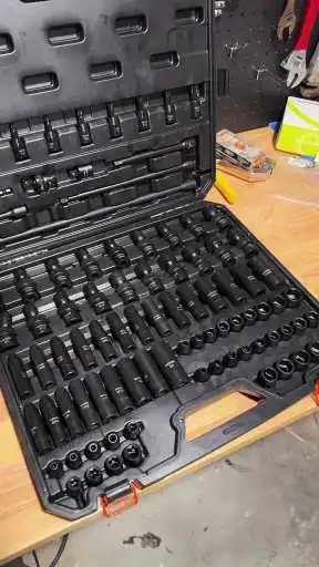 Watch the VEVOR Big Impact Socket Set – 3/8-Inch 90-Piece Kit with Swivel, Torx, and SAE/Metric Sockets