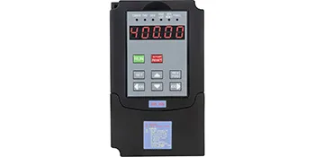 VEVOR 3kw vfd con pantalla de visualización y botones de control en unidad negra compacta.