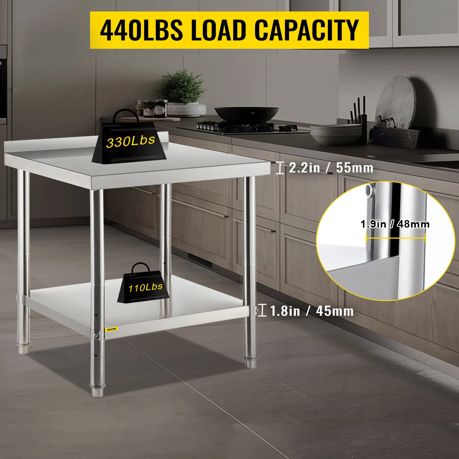 Mesa de preparación de acero inoxidable VEVOR con capacidad de carga de 440 libras en una cocina moderna.