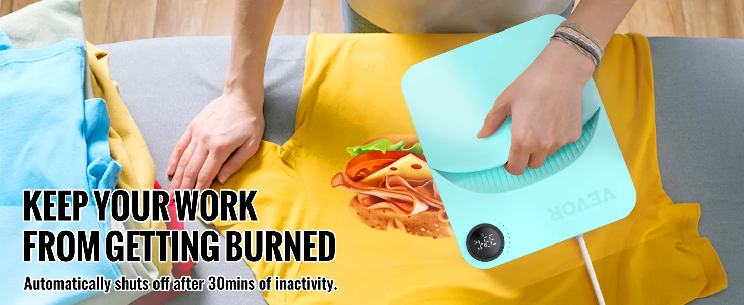 Person, die eine VEVOR-Heißpresse auf einem gelben T-Shirt mit einer Sandwich-Grafik verwendet.