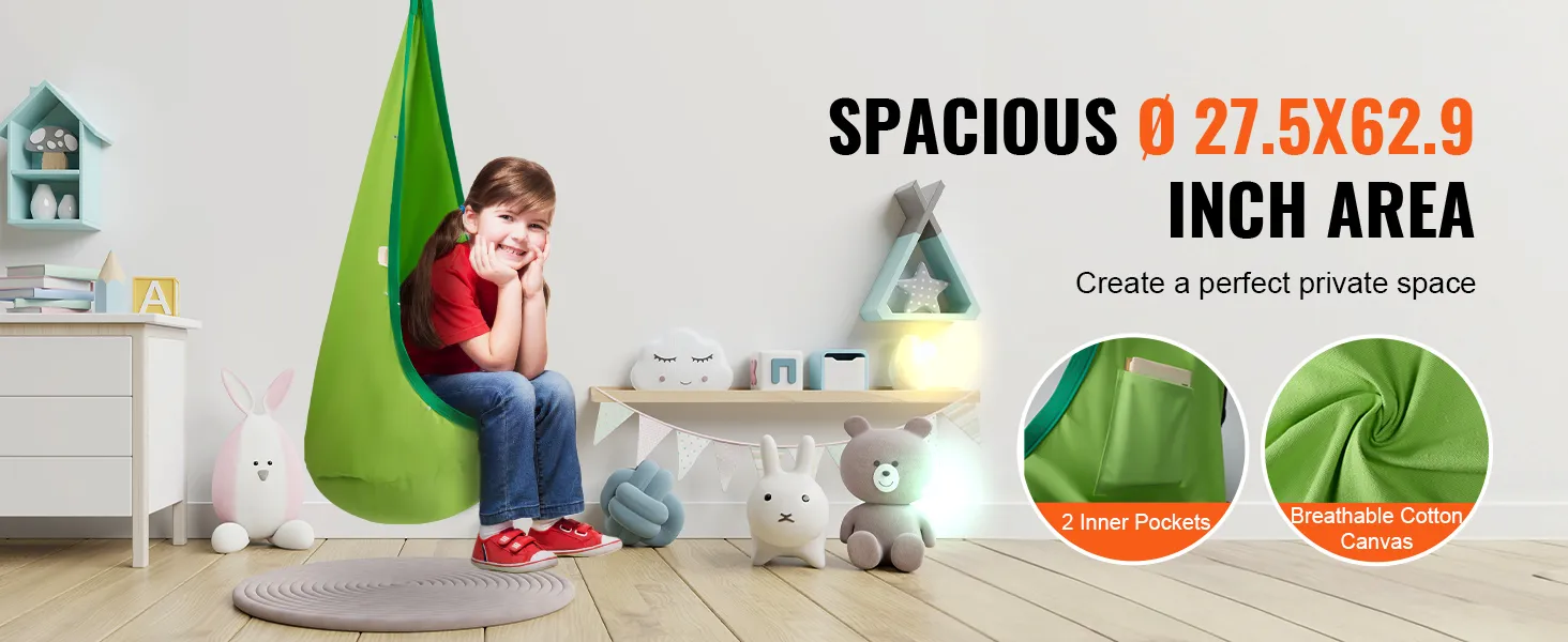 dziecko siedzi w huśtawce dziecięcej VEVOR z kieszeniami wewnętrznymi i przewiewnym płótnem bawełnianym, idealnej do bawialni.