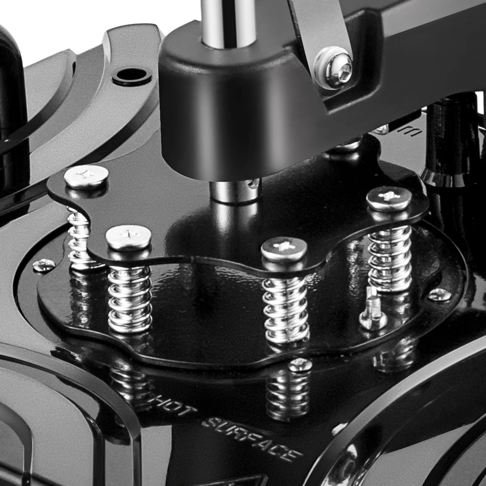 Nahaufnahme der VEVOR-Heißpressfedern und -bolzen aus schwarzem Metall.