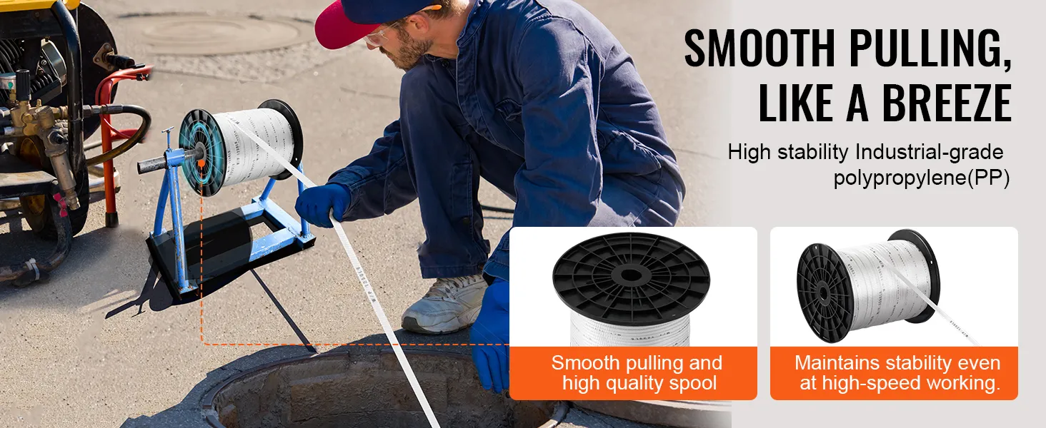 Técnico que utiliza cinta de tracción VEVOR con carrete de alta calidad para aplicaciones industriales estables y sin costuras.