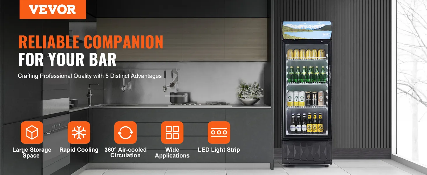 VEVOR commerciële koelkast in moderne keuken, met nadruk op koel- en opslagvoordelen.