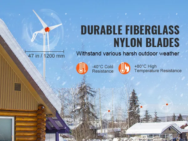 VEVOR-Windturbinengenerator mit langlebigen Fiberglas-Nylon-Flügeln in einer verschneiten ländlichen Landschaft.