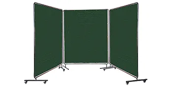 Cortina de soldadura VEVOR verde sobre estructura metálica con ruedas para seguridad industrial.