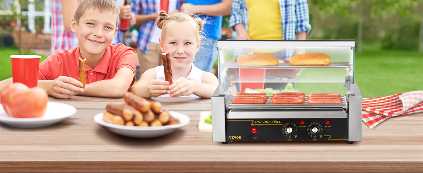 Kinder genießen Hot Dogs bei einer Veranstaltung im Freien, bei der der VEVOR Hot Dog Roller auf einem Picknicktisch zum Einsatz kommt.
