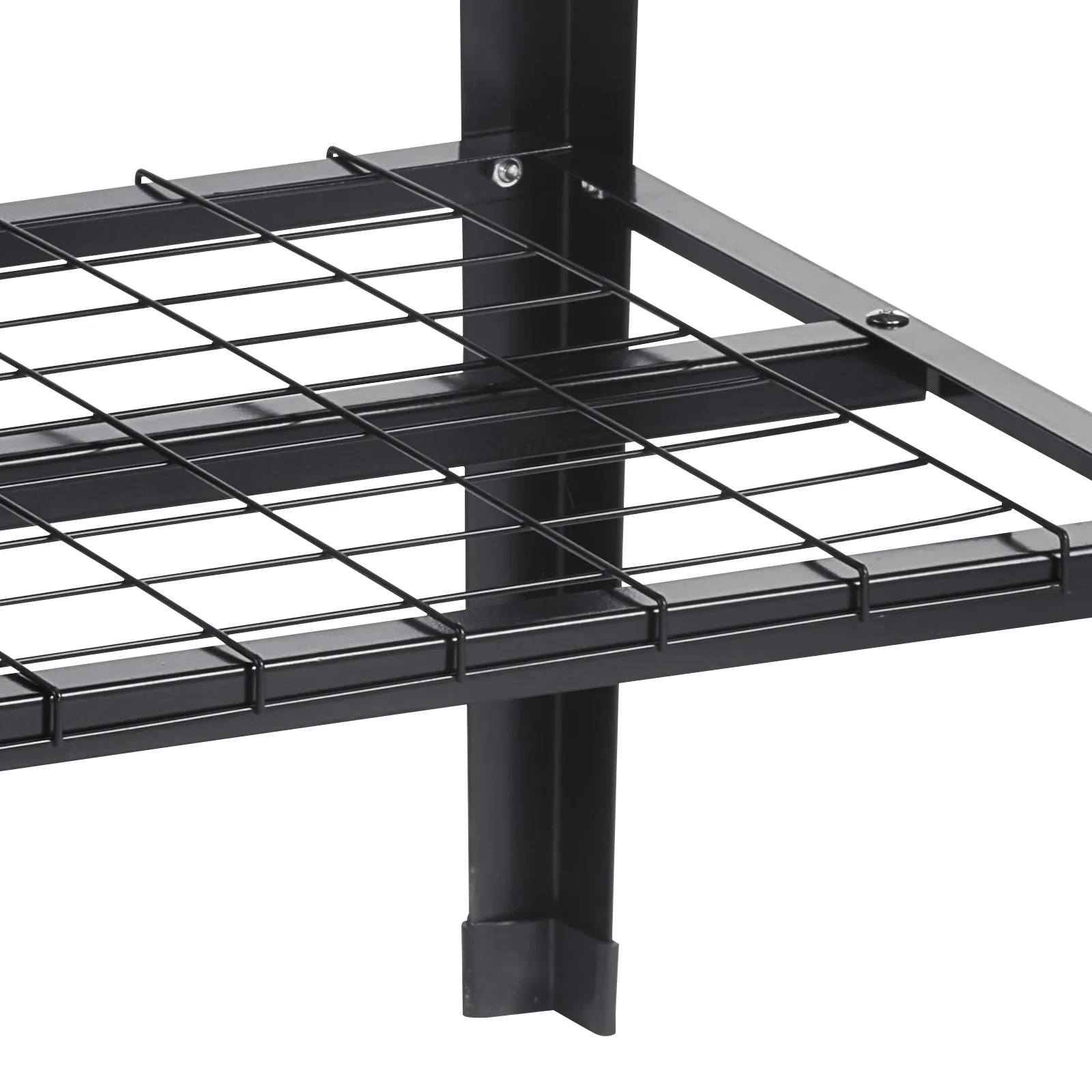 Zwarte metalen VEVOR verhoogde tuinbak met een stevige gaasplank en een strak design.