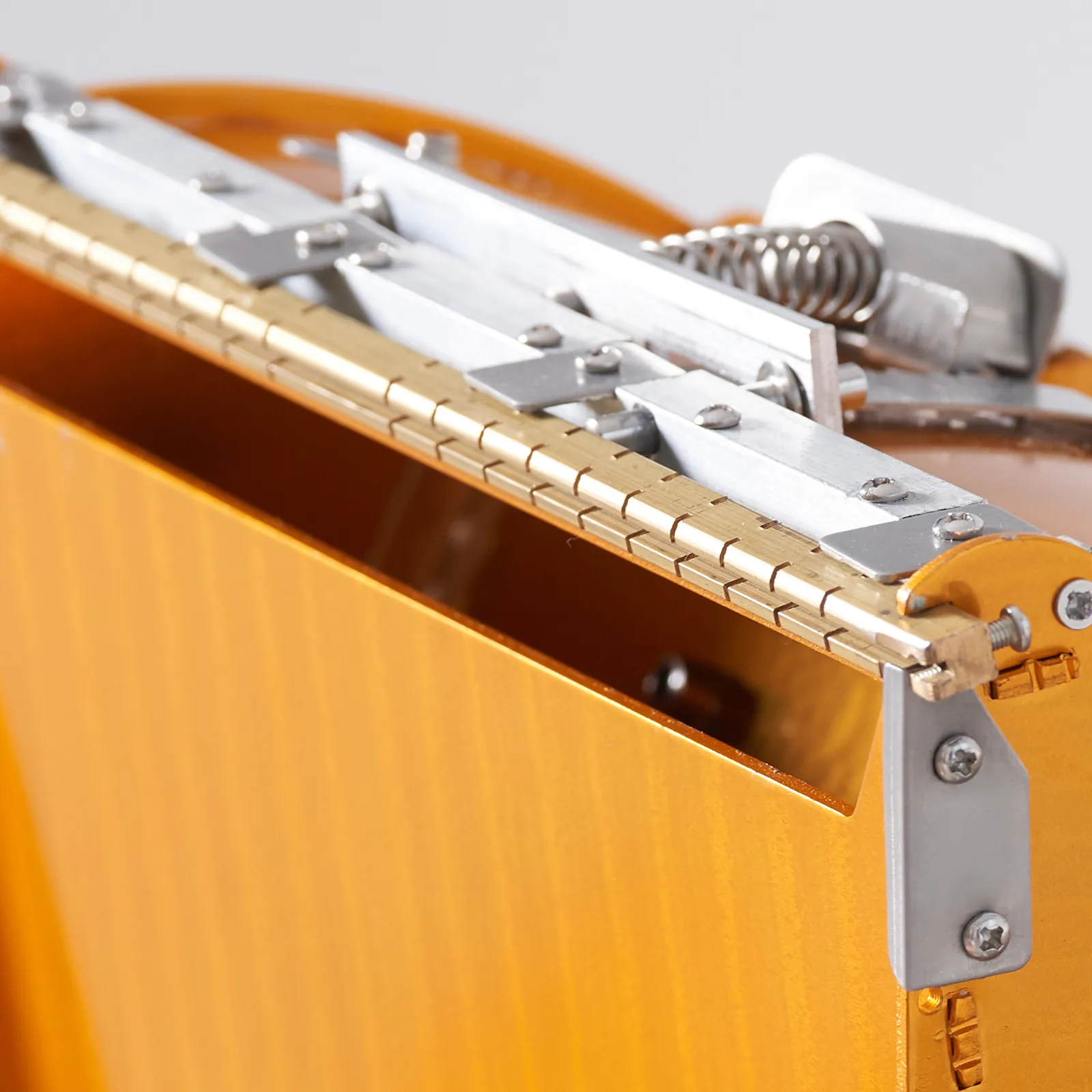 orange VEVOR drywall flat box close-up showing metal hinges and screws details.
