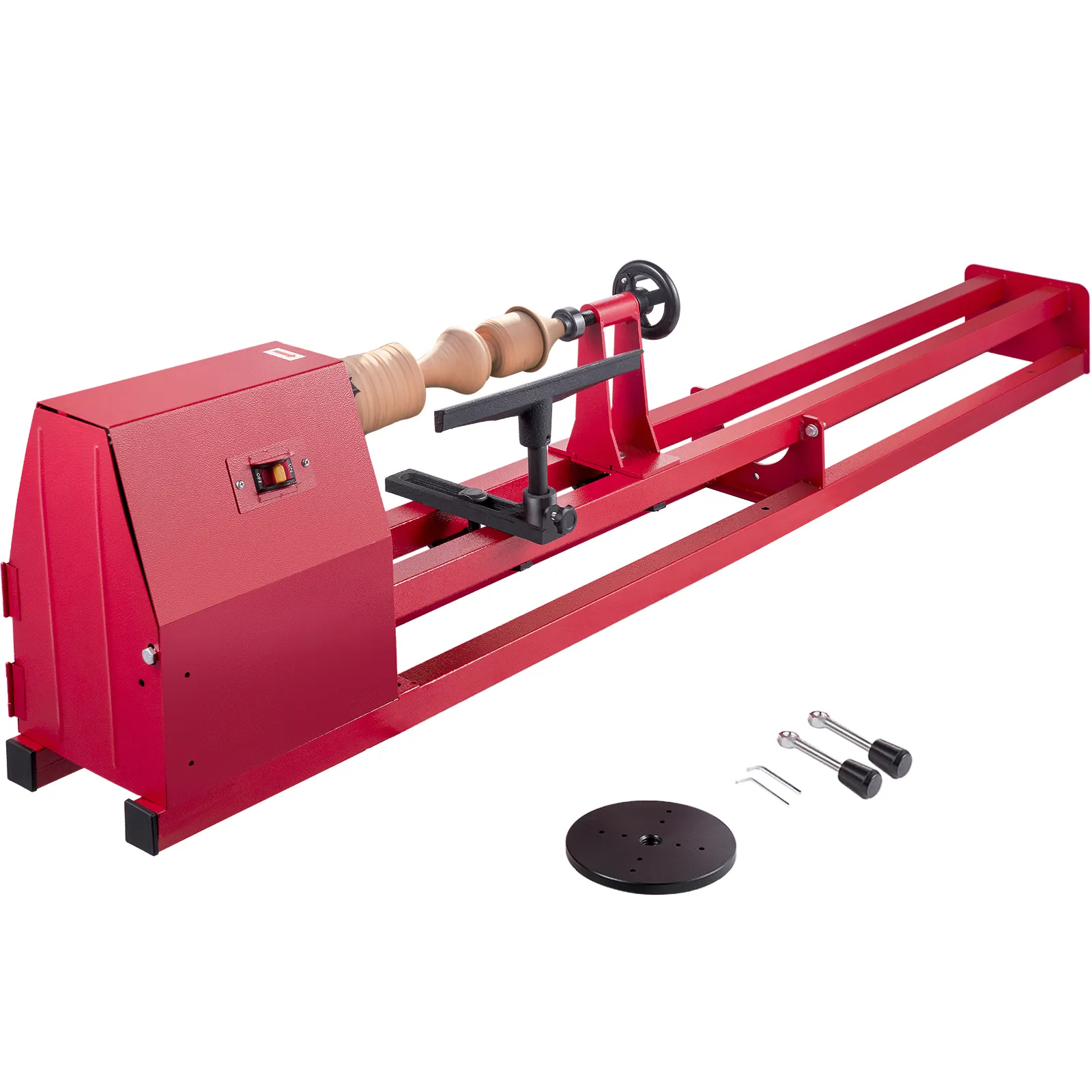Torno de madera VEVOR rojo con pieza de torneado de madera y accesorios sobre fondo blanco.