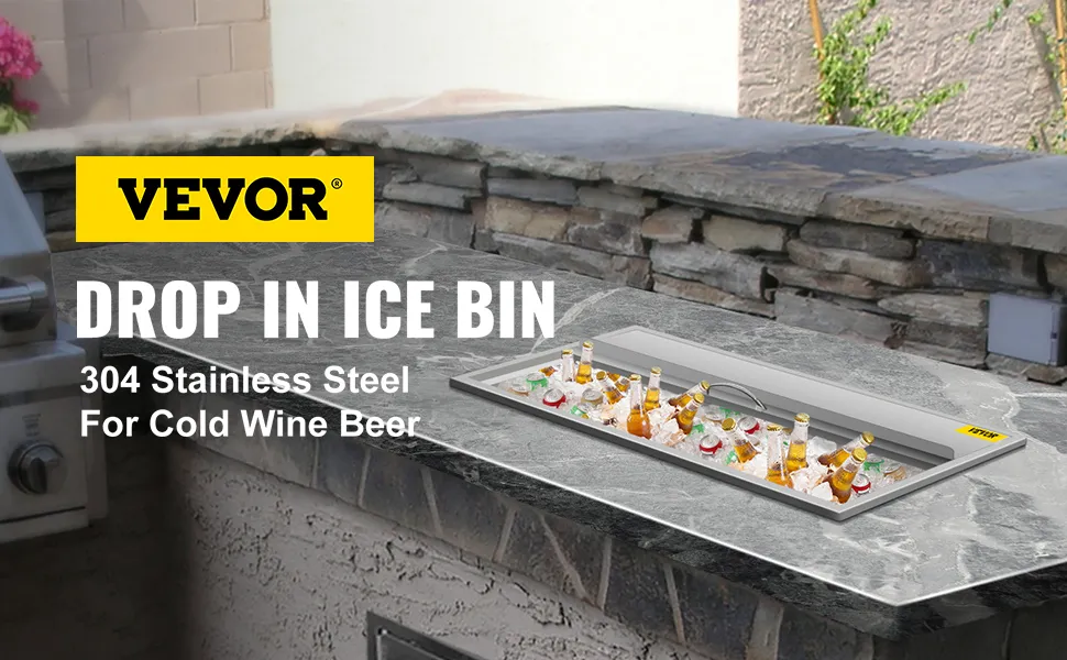 Hielera de acero inoxidable VEVOR en encimera de cocina exterior, llena de botellas de cerveza fría.