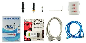 Accesorios para cortadora de vinilo VEVOR que incluyen cables, unidad USB y kit skinmaster.
