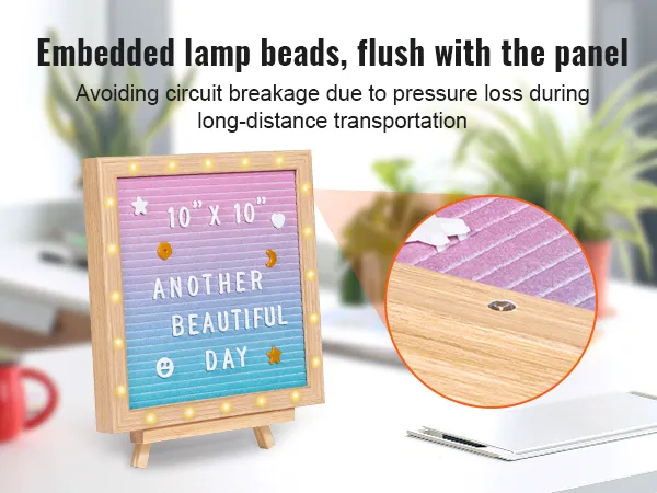 Tablero de letras de fieltro VEVOR de madera con luces, 10" x 10", mensaje "otro día hermoso" en una oficina acogedora.