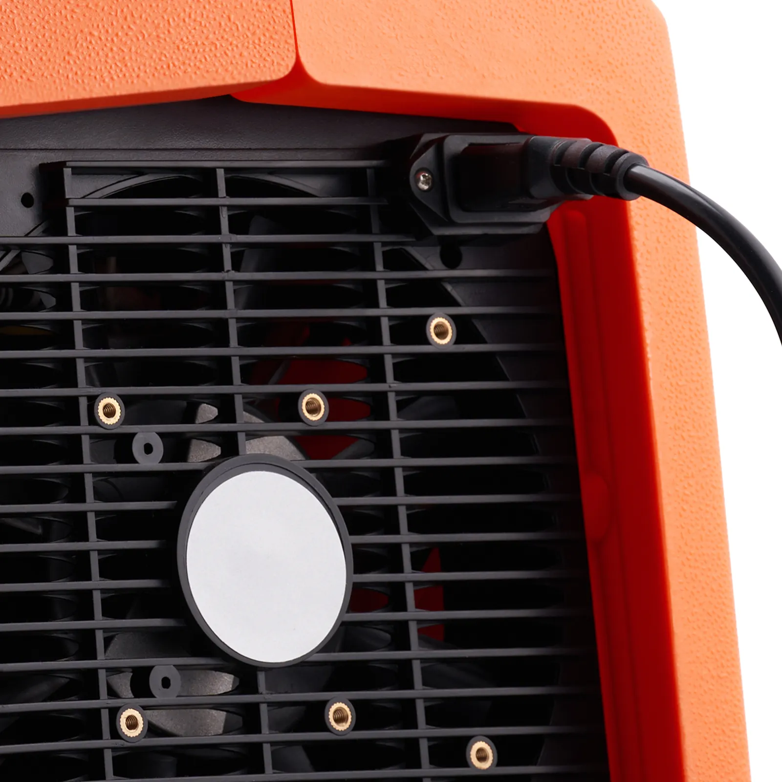 Primer plano de la máquina de recuperación de refrigerante VEVOR, resaltando la conexión del ventilador y el cable de alimentación.