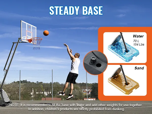 VEVOR basketbalring op een betonnen veld met een speler die een schot richt, met een voet die gevuld kan worden met water of zand.