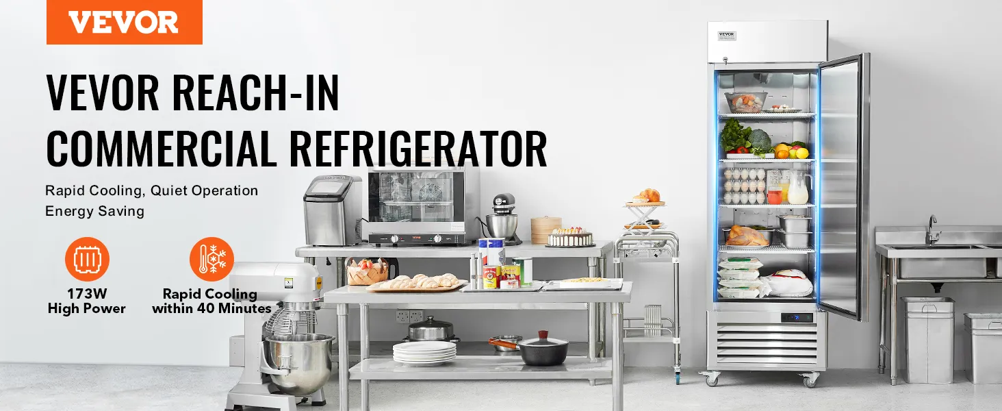 Commerciële VEVOR-koelkast in een keuken met voedsel, aanrechtblad en roestvrijstalen spoelbak.