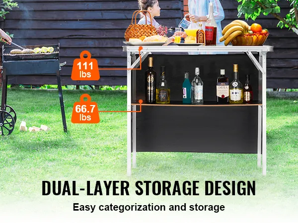 Mesa de bar portátil VEVOR con almacenamiento de doble capa, perfecta para organizar bebidas y comidas al aire libre.