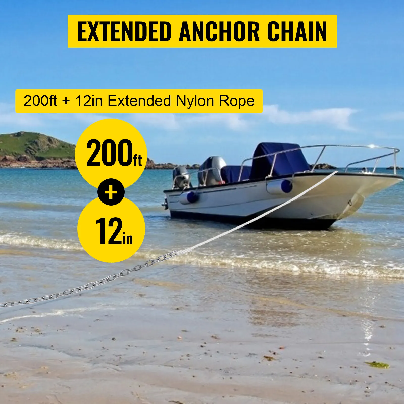 Barco anclado en una orilla soleada con ancla VEVOR y cuerda de 200 pies.