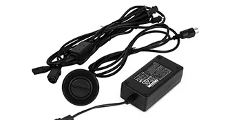 Motor reclinable eléctrico VEVOR negro con cables y adaptador de corriente.