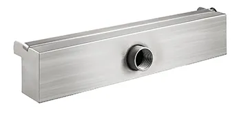 Fuente de piscina VEVOR cascada led en acero inoxidable con salida de agua central.