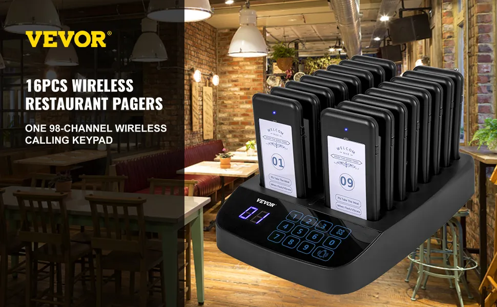Sistema de buscapersonas para restaurante VEVOR con 16 buscapersonas inalámbricos y teclado en un acogedor entorno de restaurante.