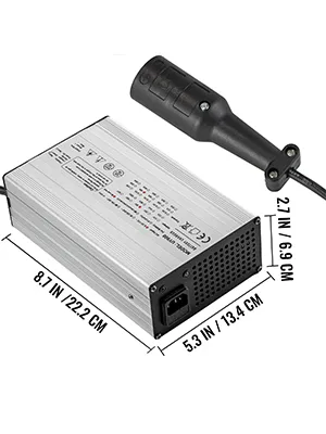 Cargador de batería para carrito de golf VEVOR, dimensiones: 8,7" x 5,3" x 2,7".