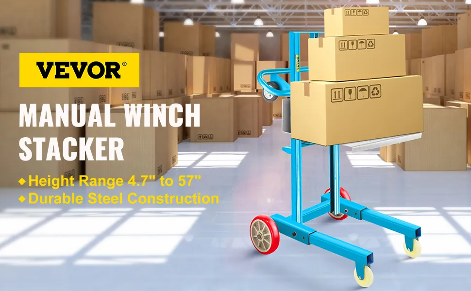 Apilador manual con cabrestante VEVOR que eleva cajas en un almacén con paquetes etiquetados.