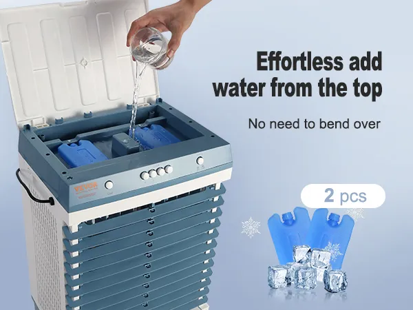 agregando agua fácilmente a la parte superior del enfriador evaporativo VEVOR con paquetes de hielo y cubitos de hielo para enfriar.