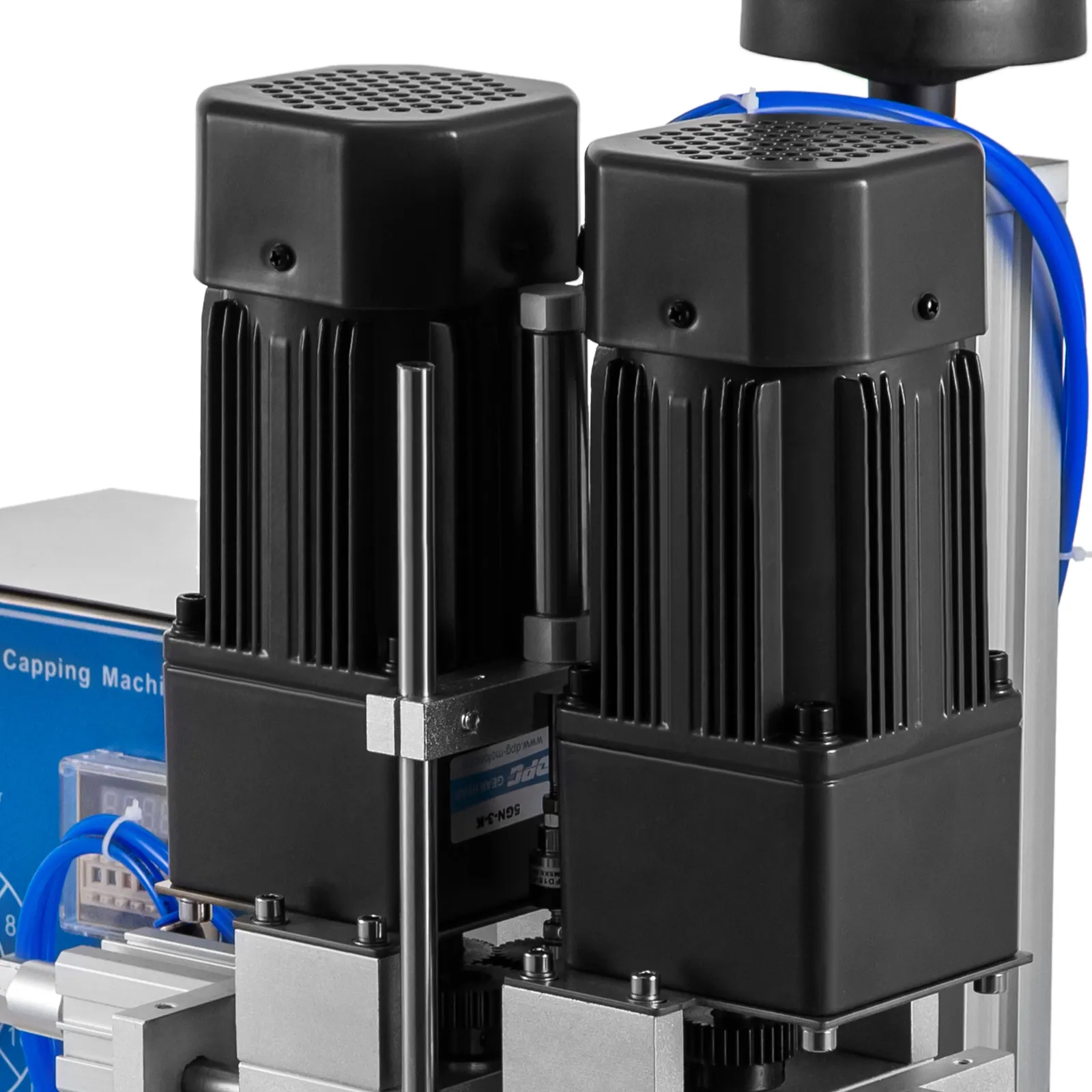 Máquina tapadora de rosca VEVOR con motores negros duales y cableado azul para un funcionamiento eficiente