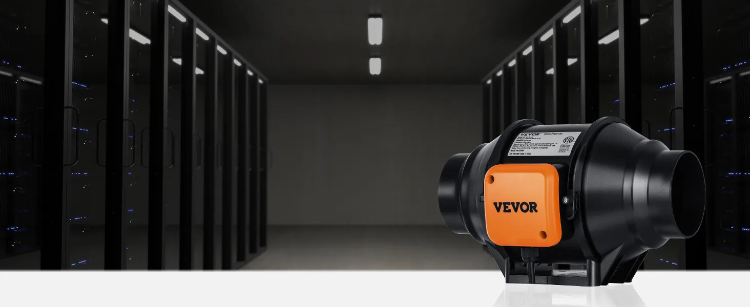 Ventilador de conducto en línea VEVOR en una sala de servidores con racks de datos iluminados con LED en el fondo.
