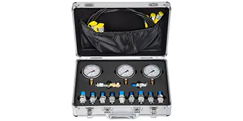 VEVOR-Hydraulikdruckprüfsatz in einem grauen Koffer mit Messgeräten und Anschlüssen.
