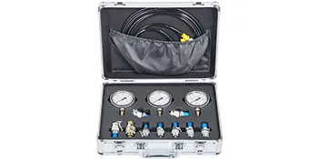 VEVOR hydraulic pressure test kit in a metal case with gauges and connectors.