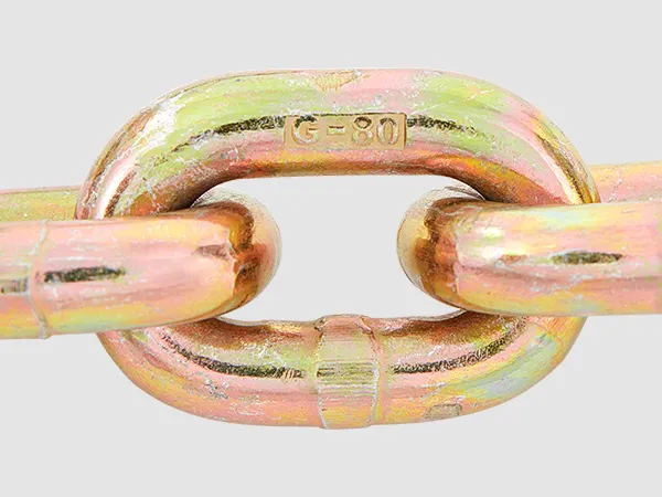 close-up of a VEVOR transport binder chain link with a visible grade stamp "g=80".