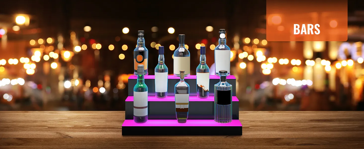 Exhibición de botellas de licor iluminada con LED VEVOR con botellas en un entorno de barra con poca iluminación.