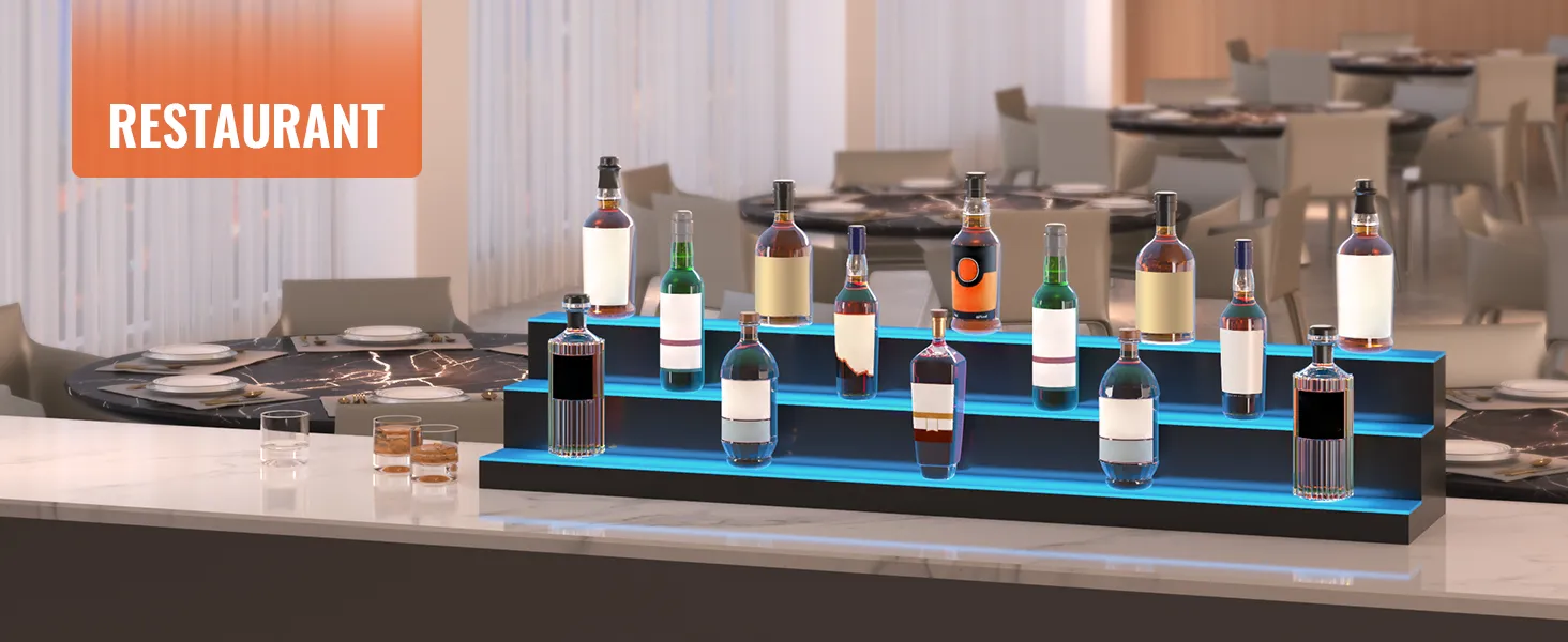 Exhibición de botellas de licor con LED VEVOR sobre un mostrador de mármol en un entorno de restaurante moderno.