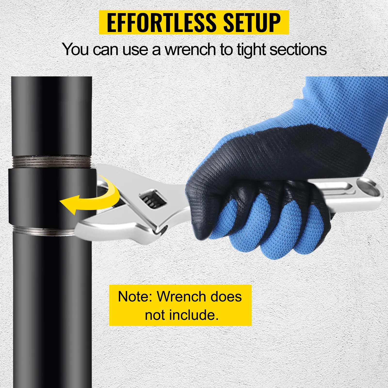 mano enguantada que usa una llave para apretar la extensión del poste de vela de sombra VEVOR, tenga en cuenta que la llave no está incluida.