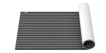 Lámina para cubierta de barco VEVOR con patrón de rayas blancas y negras parcialmente desenrollada.